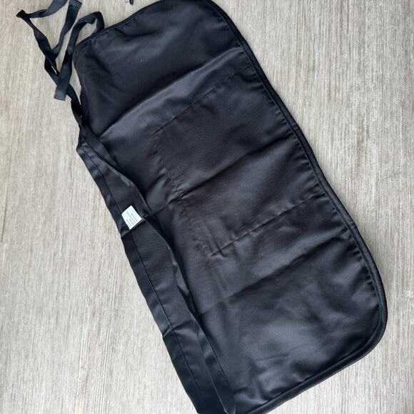 Red Bull Apron NEW Bartender BBQ 2 Pocket w/ Zipper Pocket Logo Embroidery - Picture 4 of 6